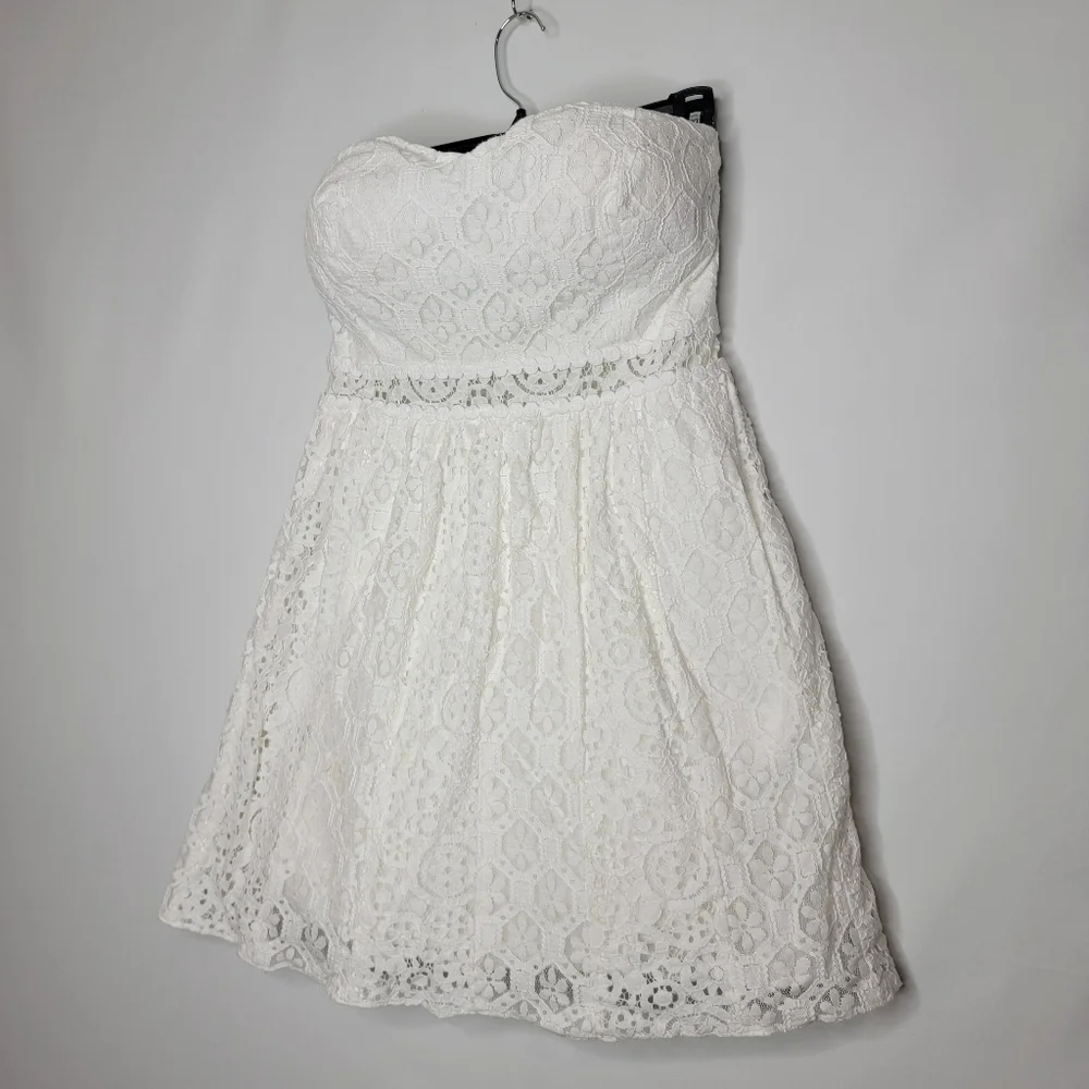 Lilly Pulitzer White Strapless Lace Dress - Picture 4 of 12